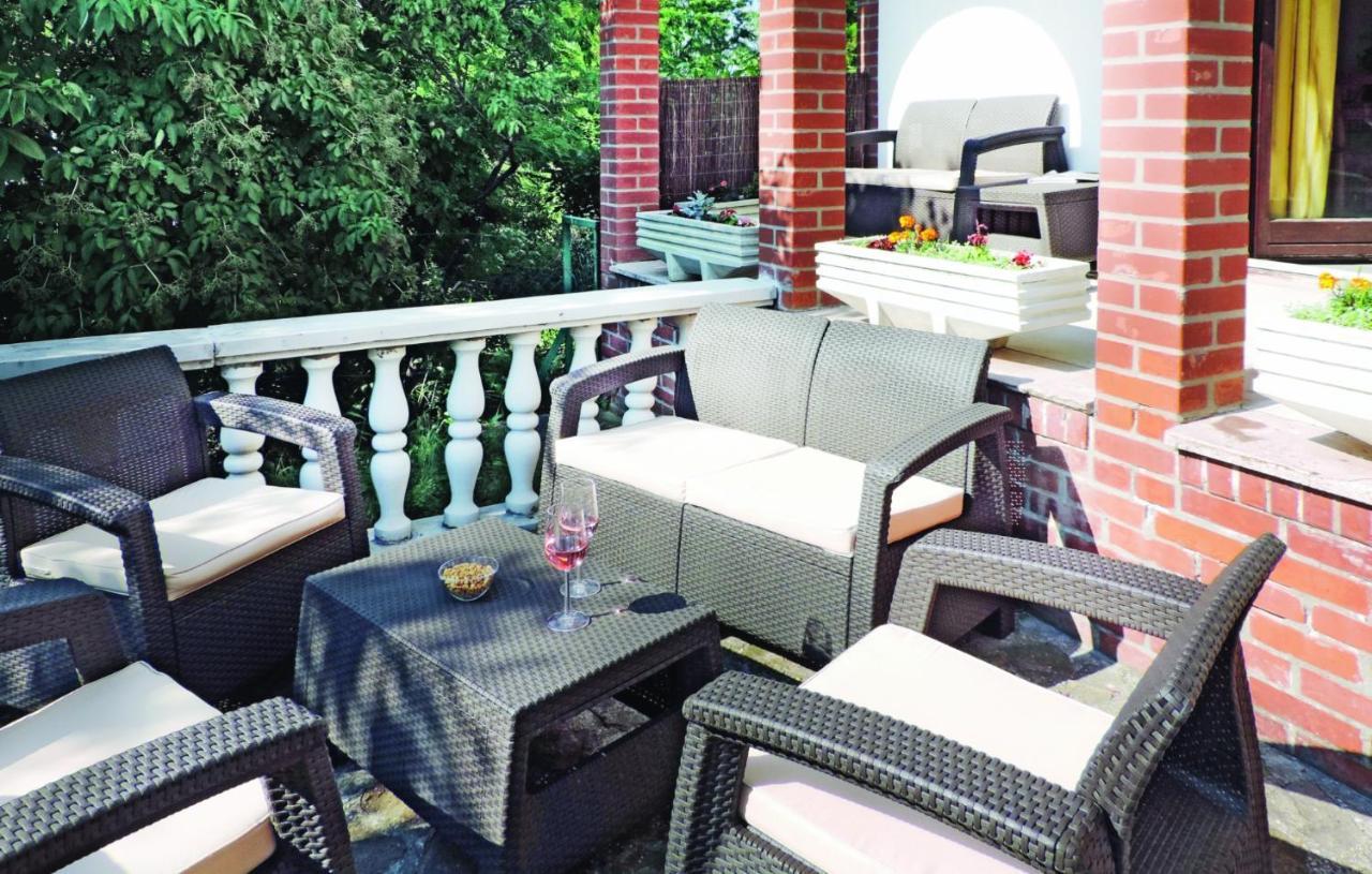 Landhaus Toereki Mit Pool Siofok Luaran gambar