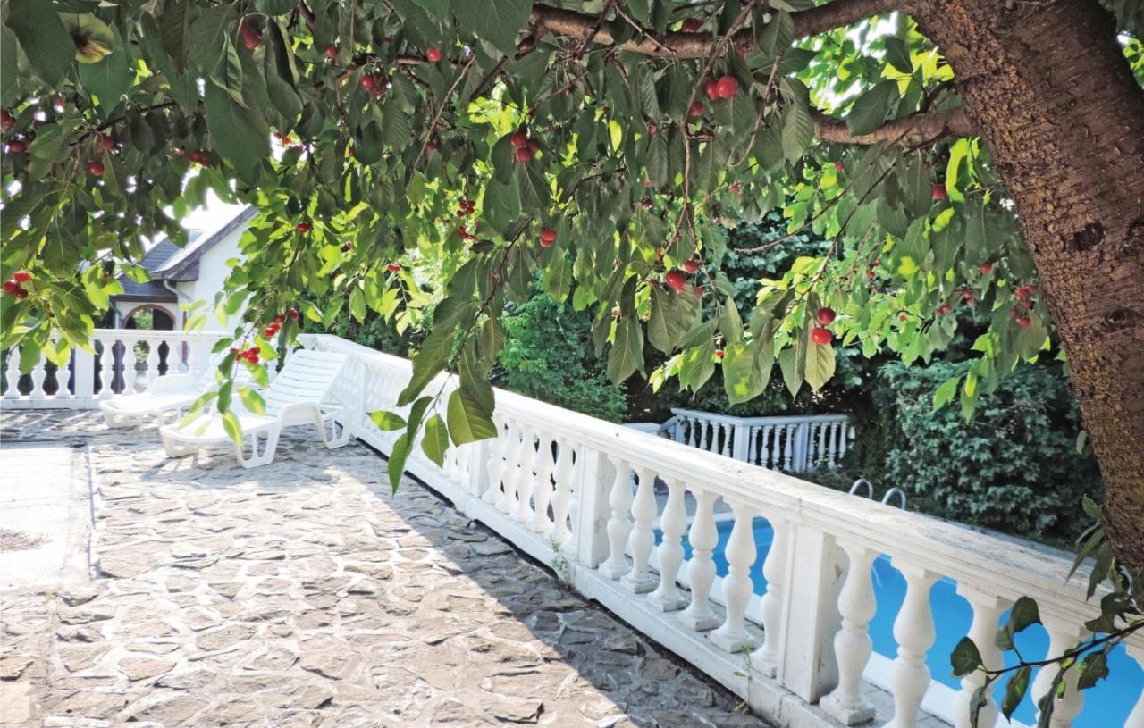 Landhaus Toereki Mit Pool Siofok Luaran gambar
