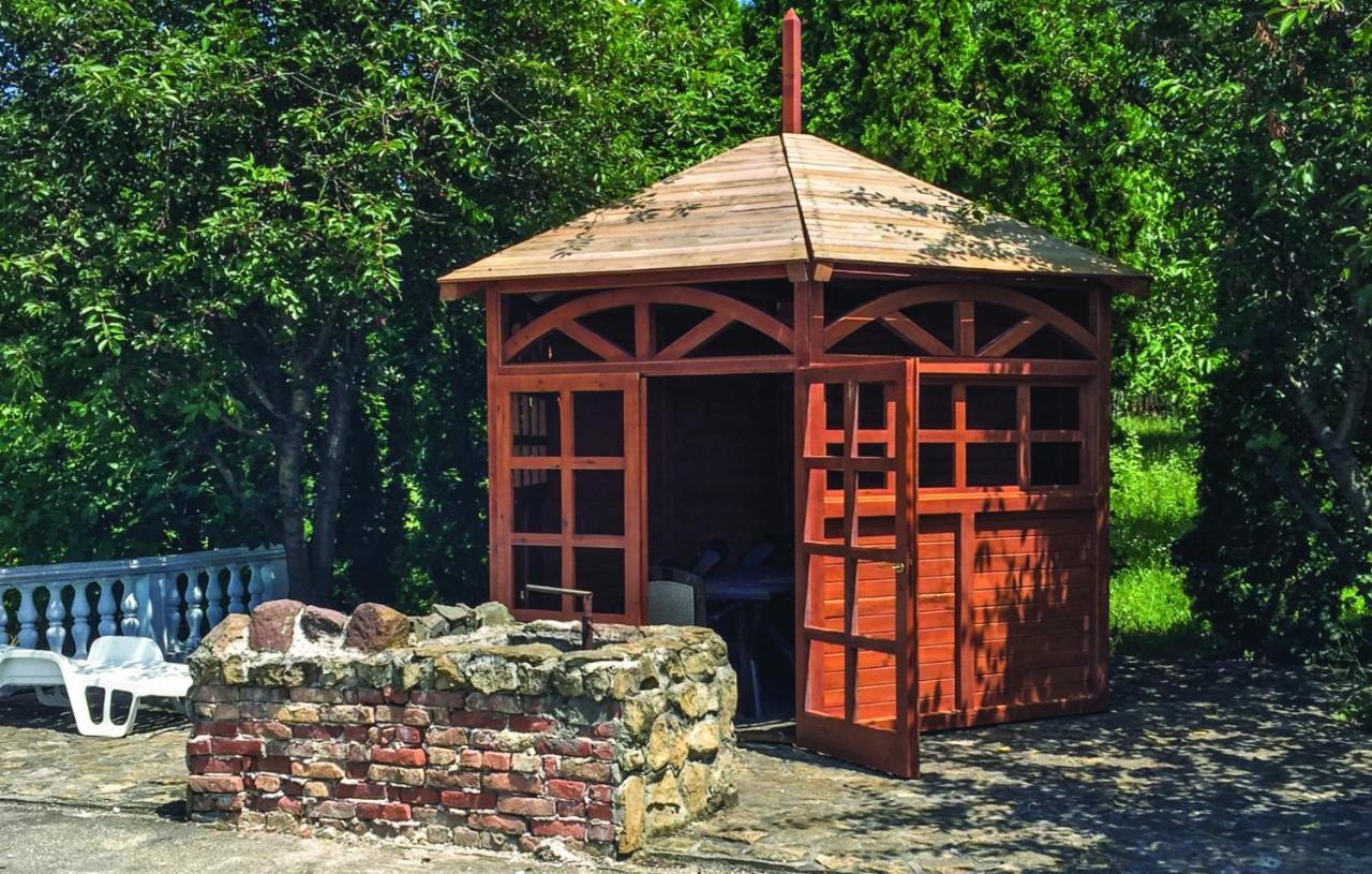 Landhaus Toereki Mit Pool Siofok Luaran gambar